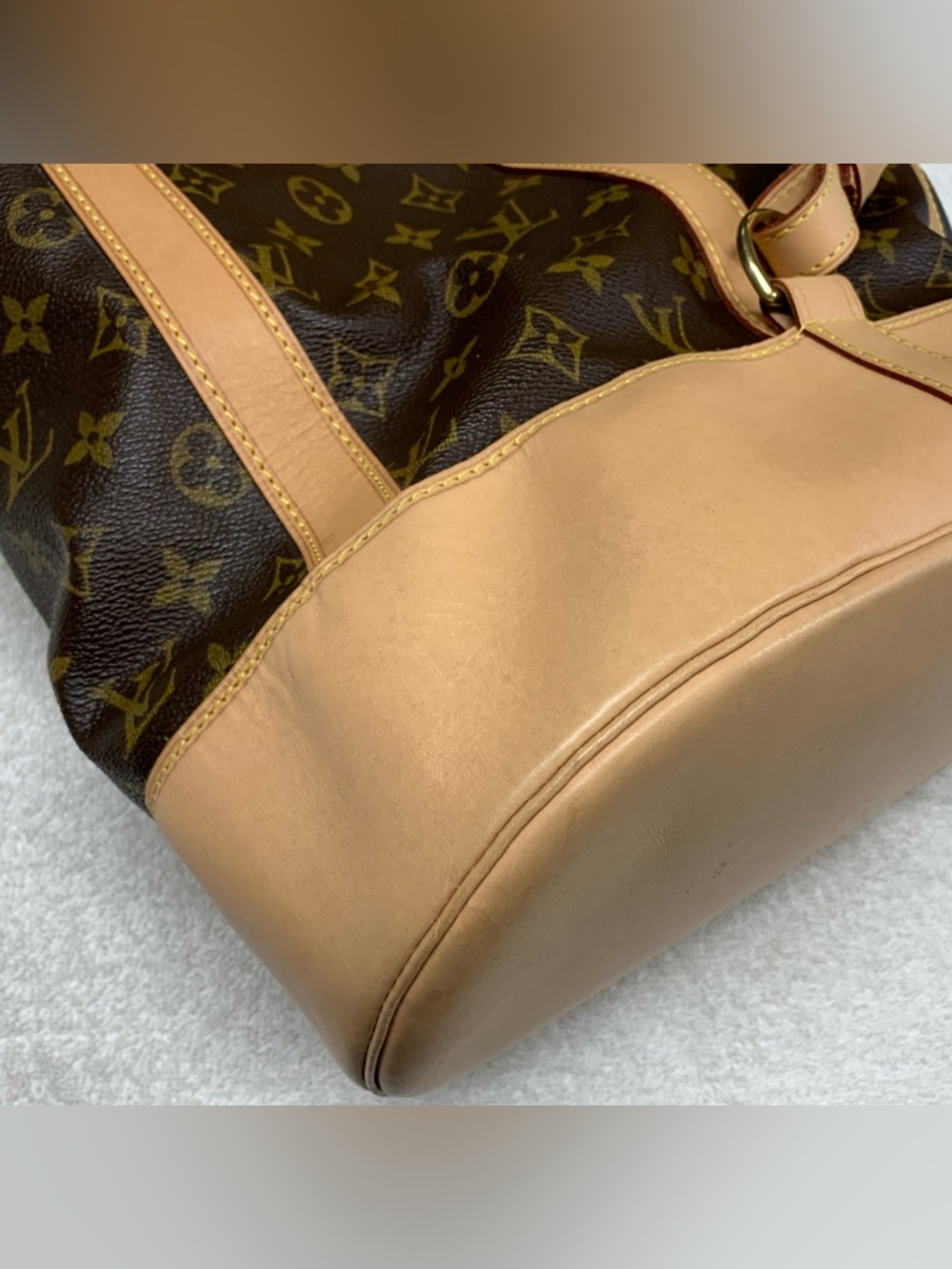 Louis Vuitton Randonnee GM Monogram Backpack - Picture 8 of 16